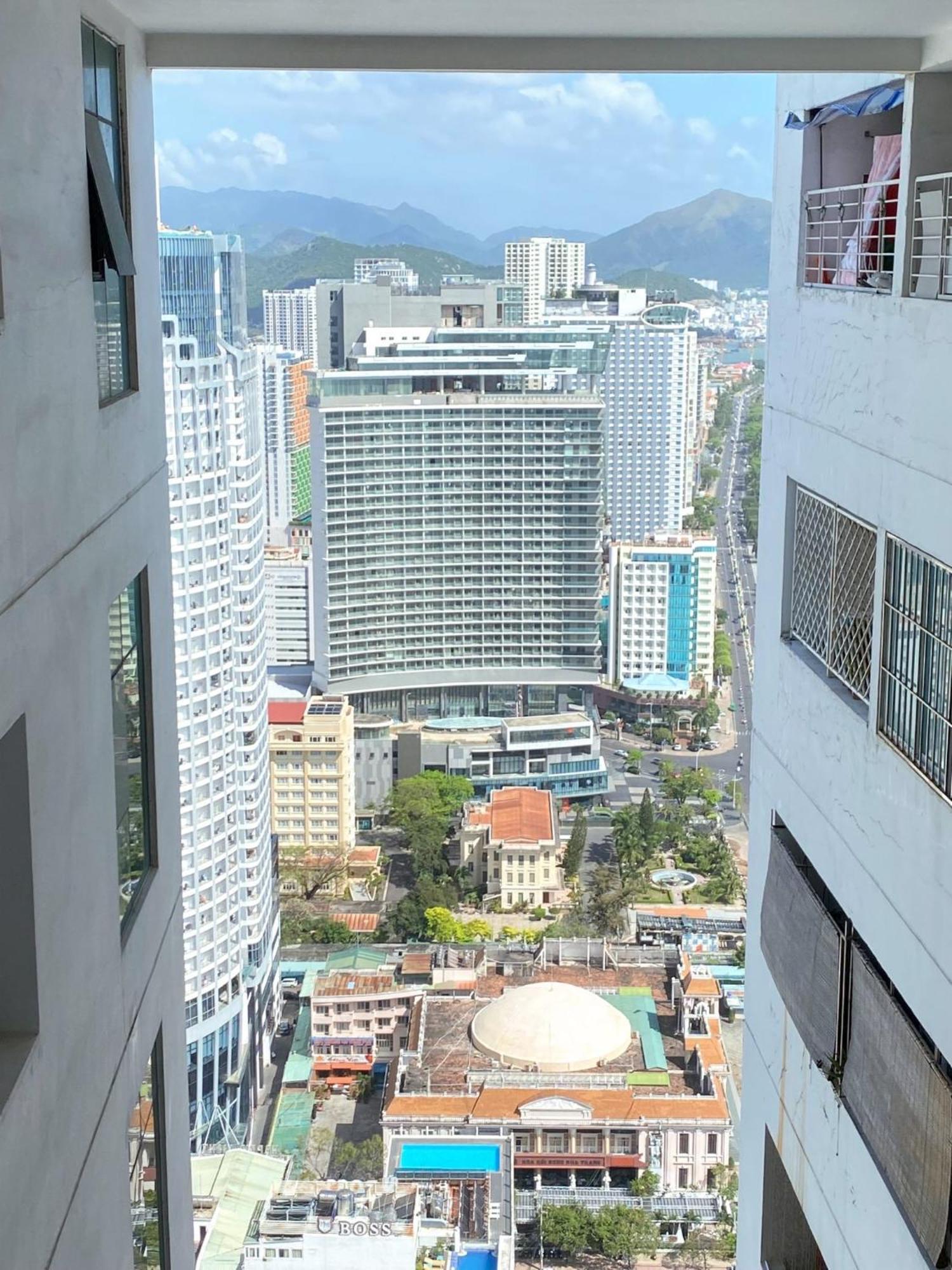 Infinity Sea View Apartment Nha Trang Zewnętrze zdjęcie