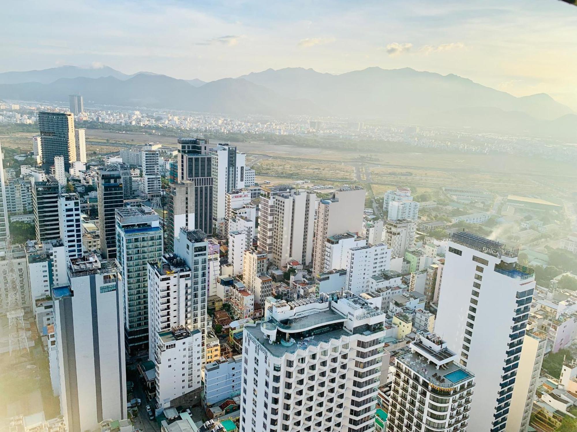 Infinity Sea View Apartment Nha Trang Zewnętrze zdjęcie