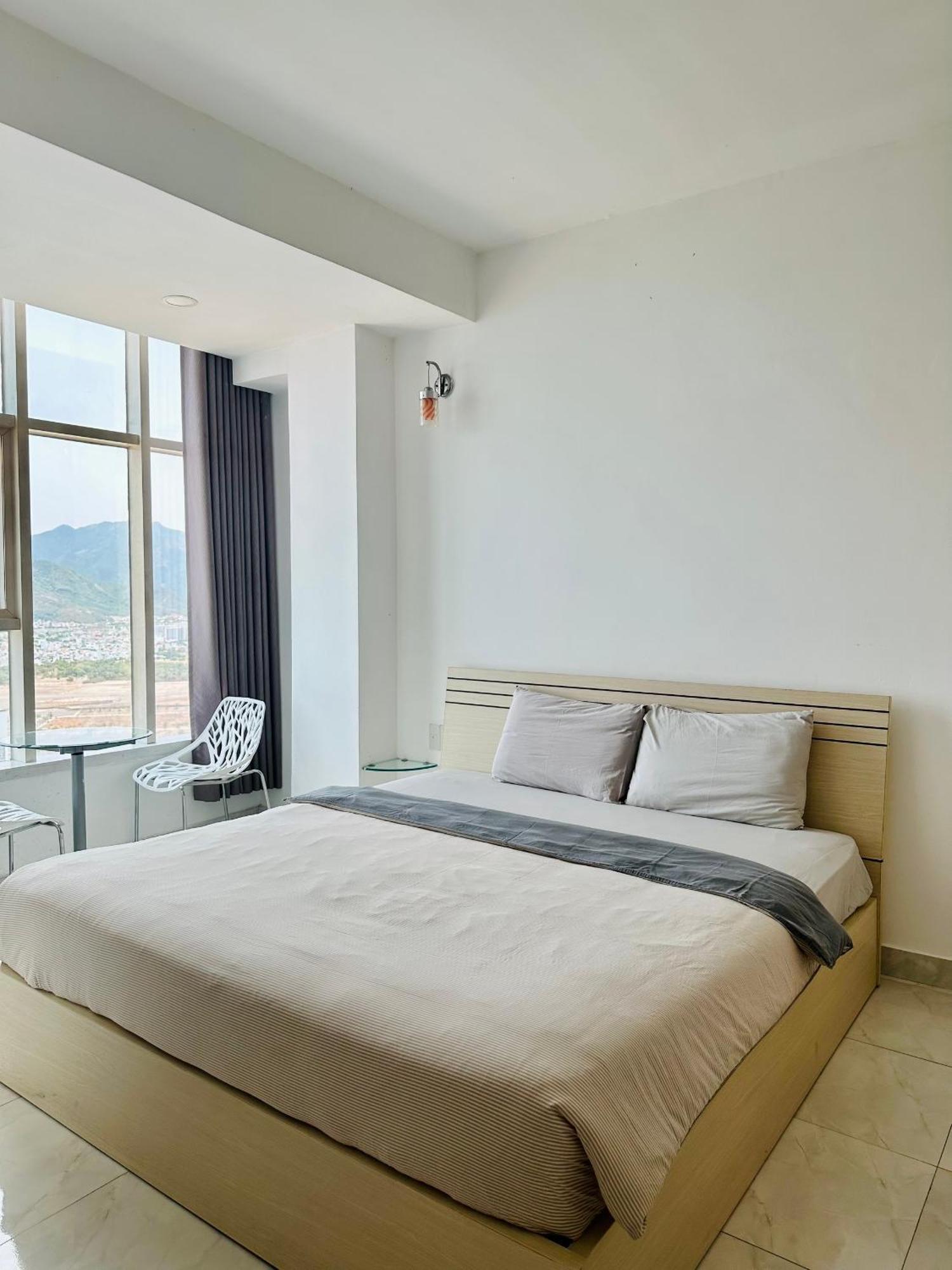 Infinity Sea View Apartment Nha Trang Zewnętrze zdjęcie